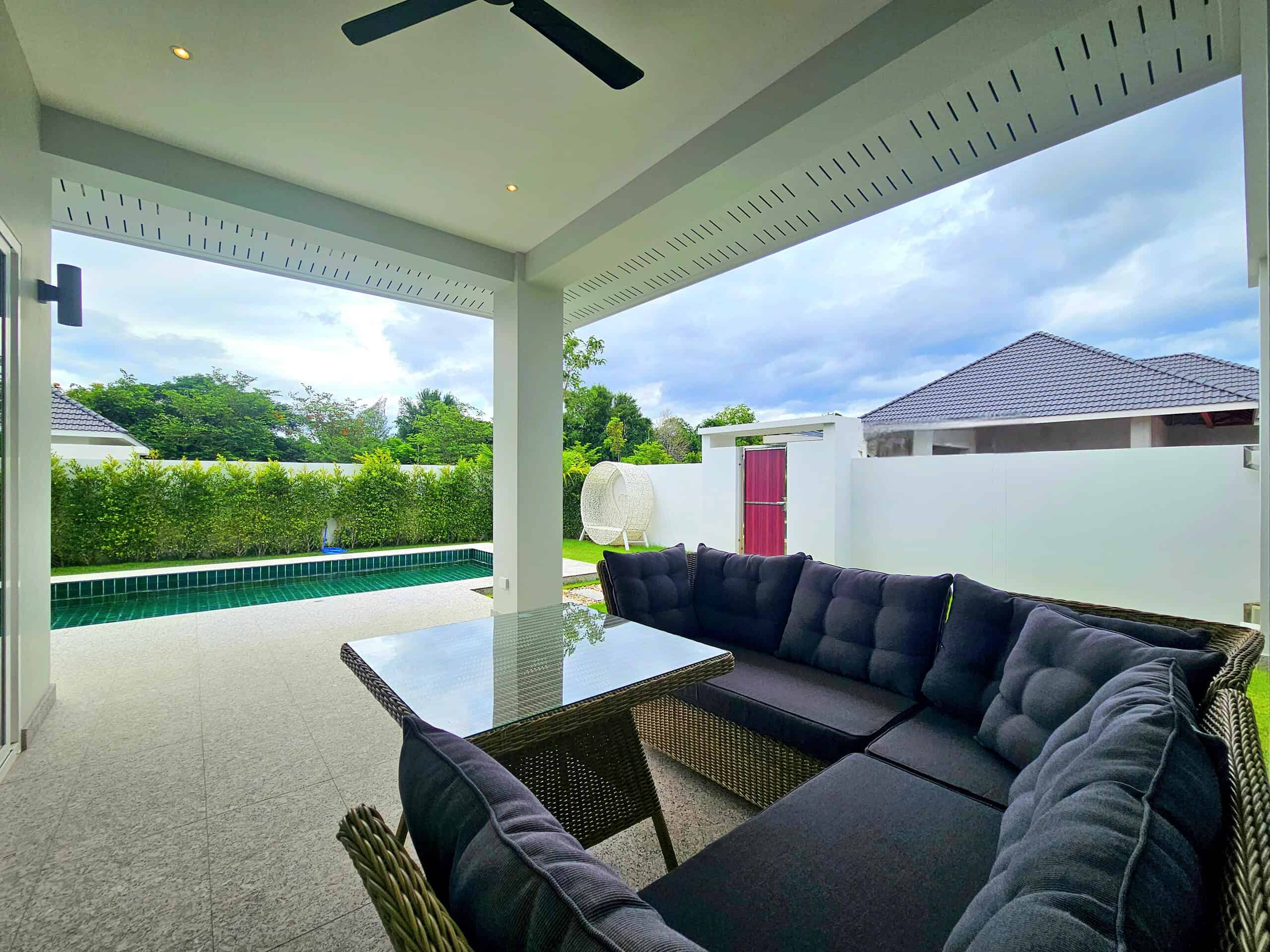 Striking Pool Villa Sales Smart Hamlet