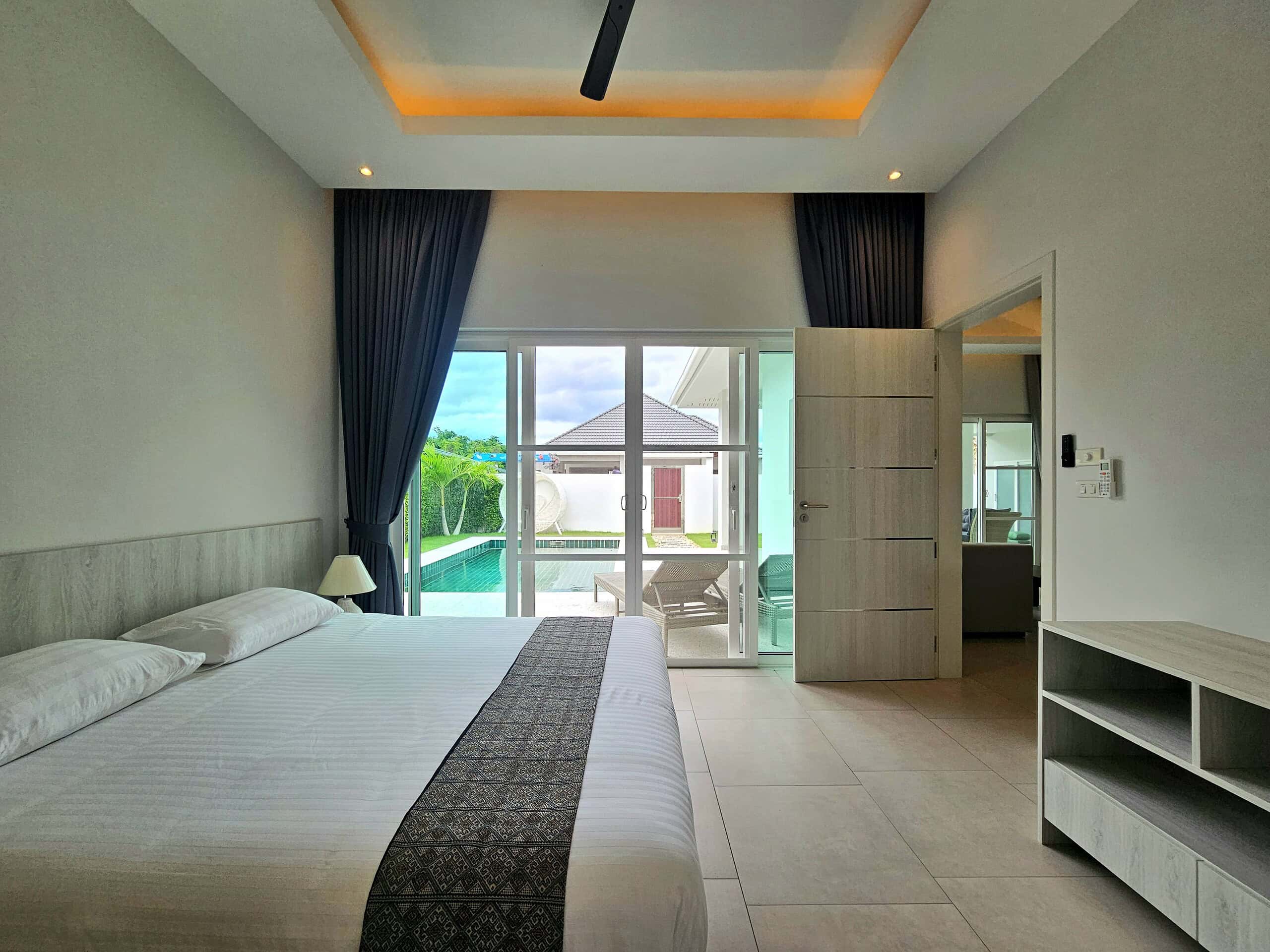 Admired Pool Villa Sales Smart Hamlet