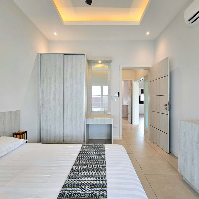 Honored Pool Villa Sales Smart Hamlet