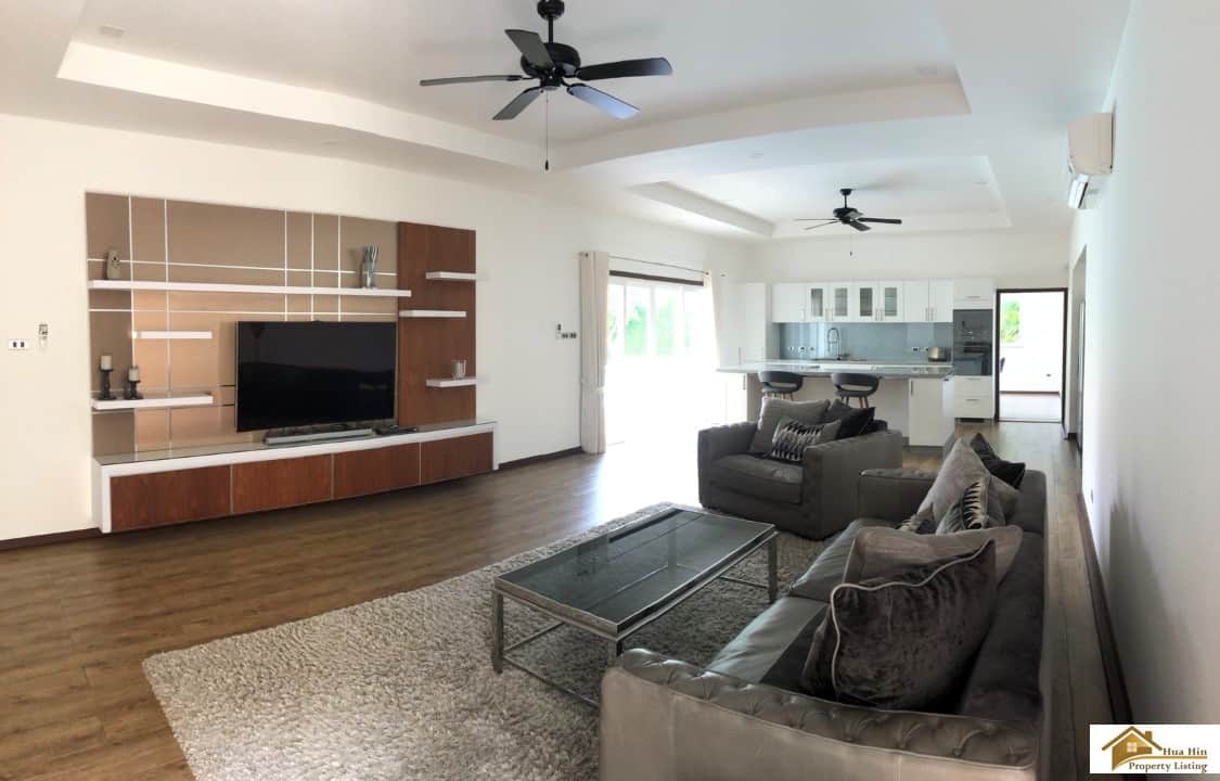 Residential Villa Pool Real Estate Attractive Villa Sales Ideal Place