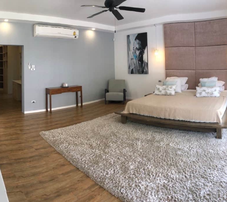 Remarkable Villa Sales Ideal Neighborhood