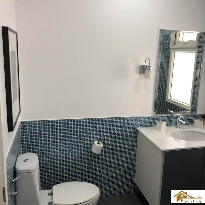 Modern Pool Villa Sales Desirable Area