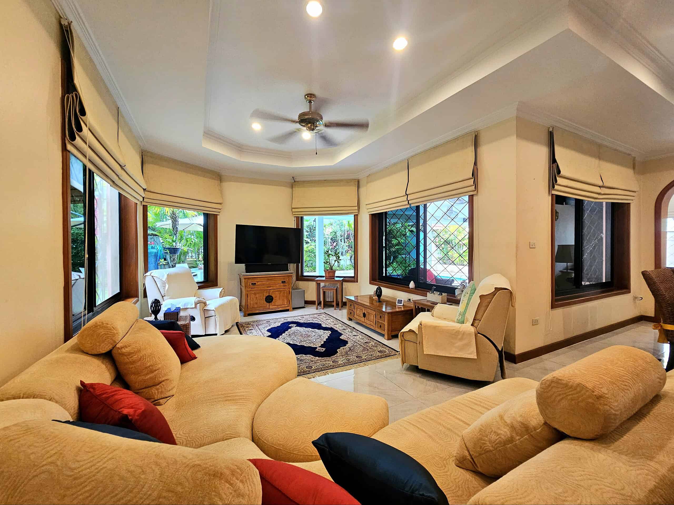 Three Bedroom Furnished Villa Hua Hin Pool Unique Property Sales Visual