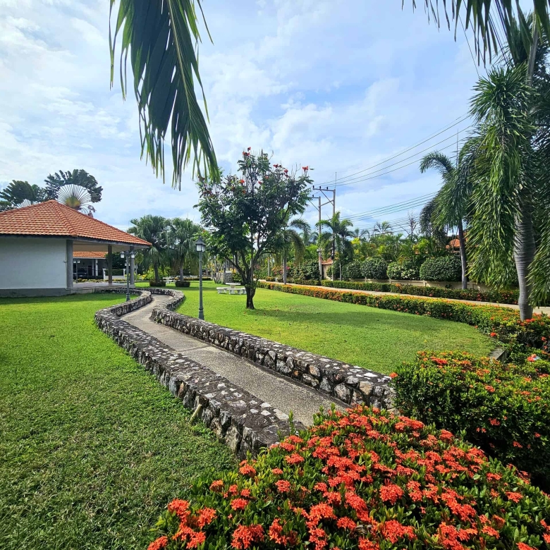 Lovely Hua Hin Villa Sales