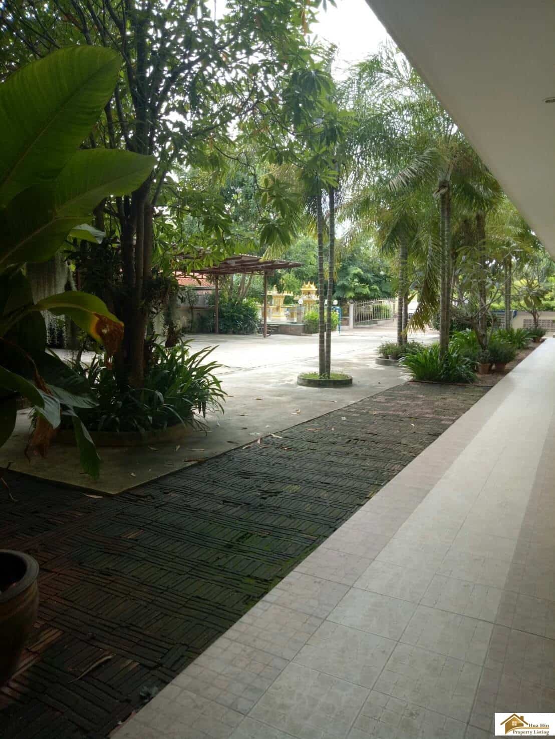 Outstanding Property Sales Hua Hin