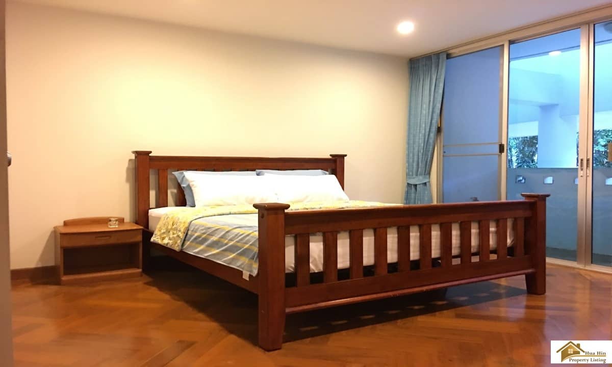 Prime Beachfront Condo Location