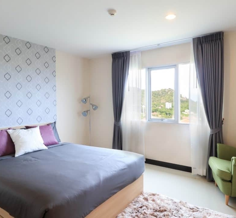 Sophisticated Hua Hin Penthouse Vista Sale