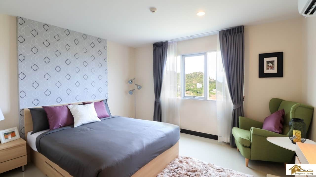 Sophisticated Hua Hin Penthouse Vista Sale