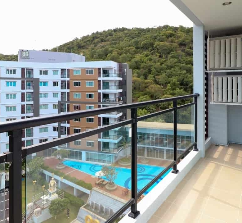 Gorgeous Hua Hin Penthouse City Sale