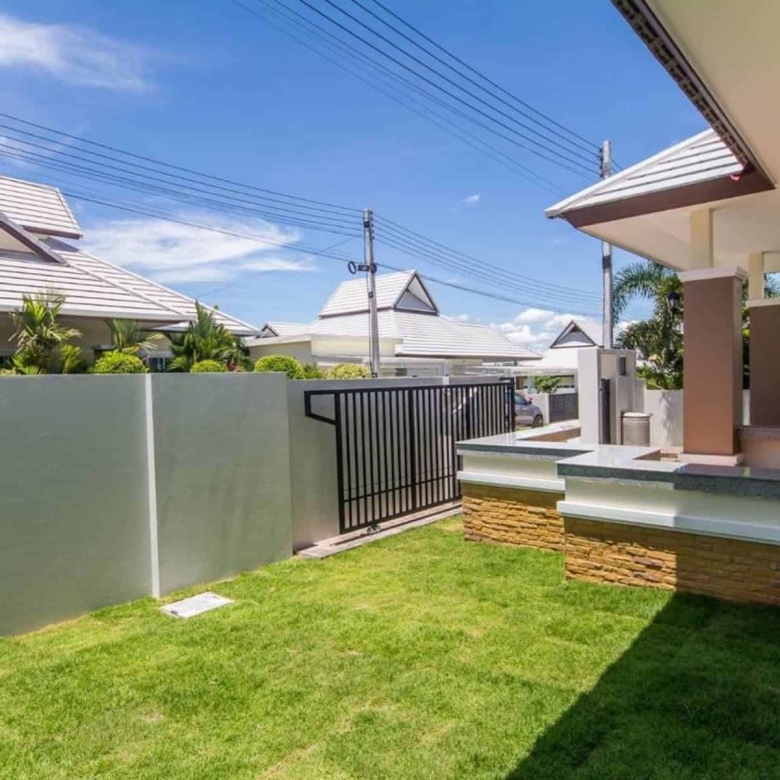 Villas Sales Hua Hin Emerald Valley Close