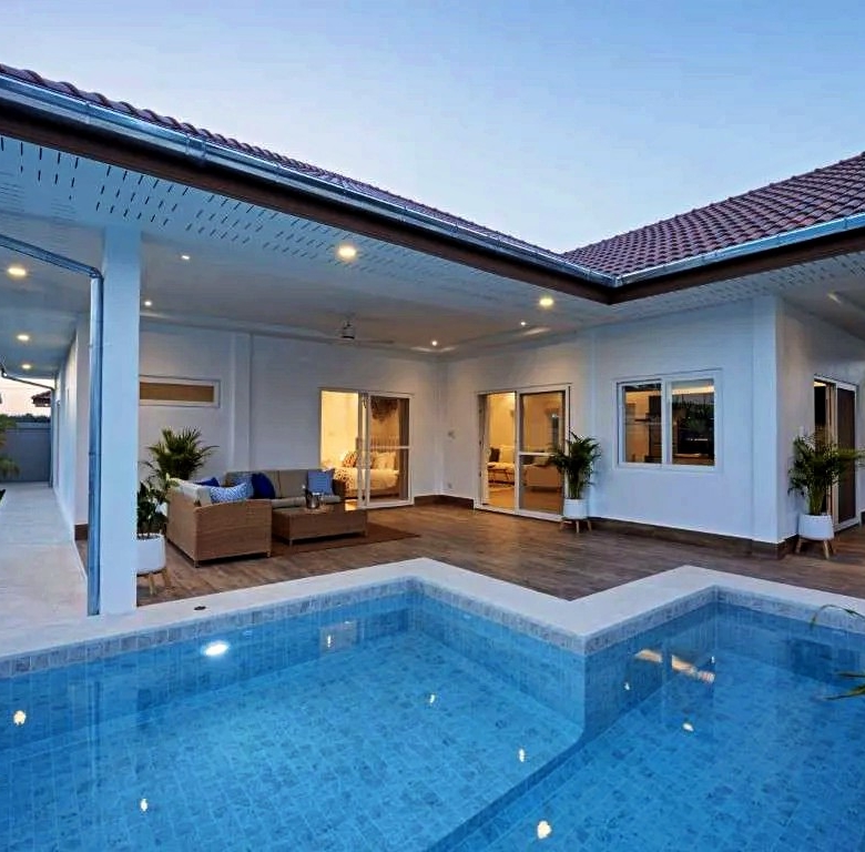 Deluxe Pool Villa Sales Feature