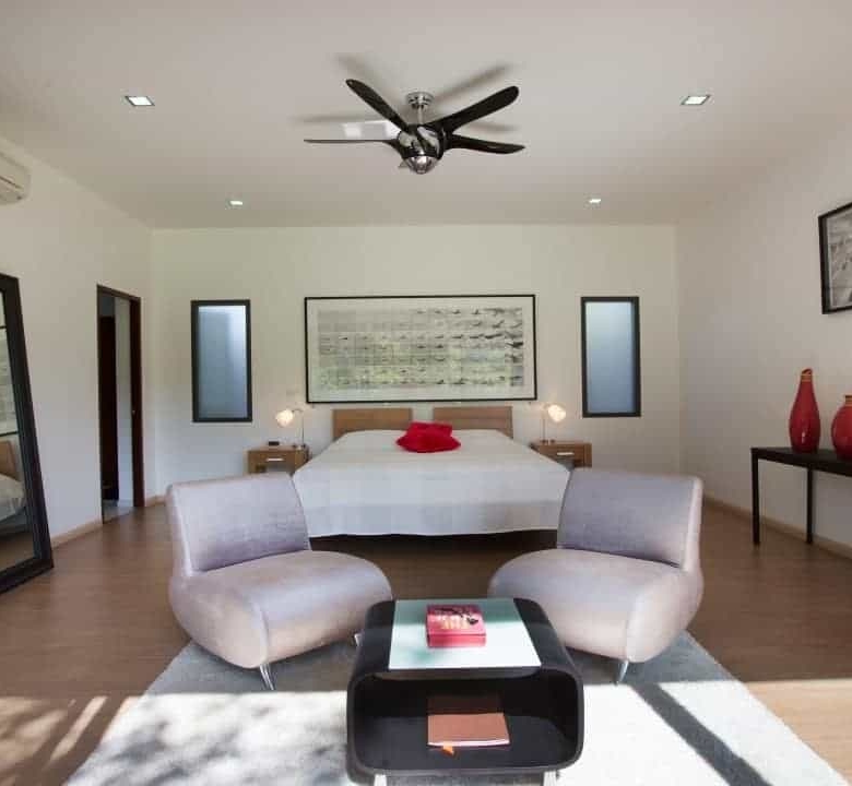 Premium Hua Hin Villa Spacious Plot Golf Access