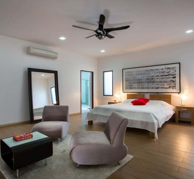 Modern Hua Hin Home Generous Plot Golf Course