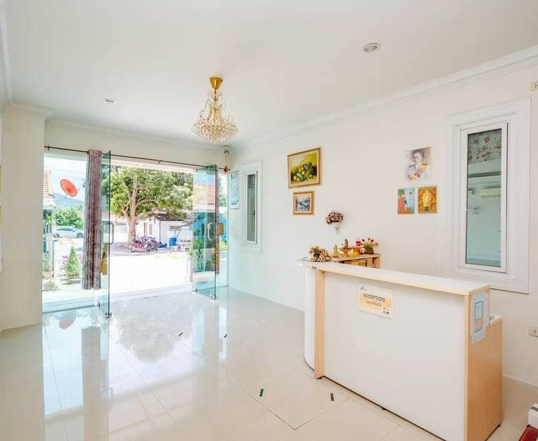 Superb Apartment Sale By Beach