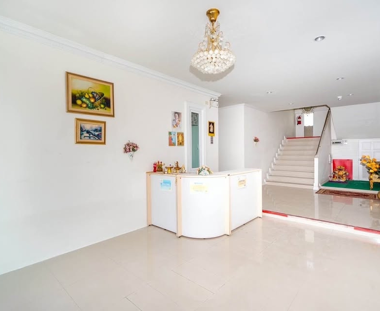 Perfect Soi 94 Apartment Sale