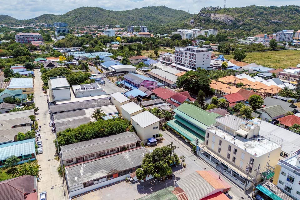 Exceptional Hua Hin Sale Property