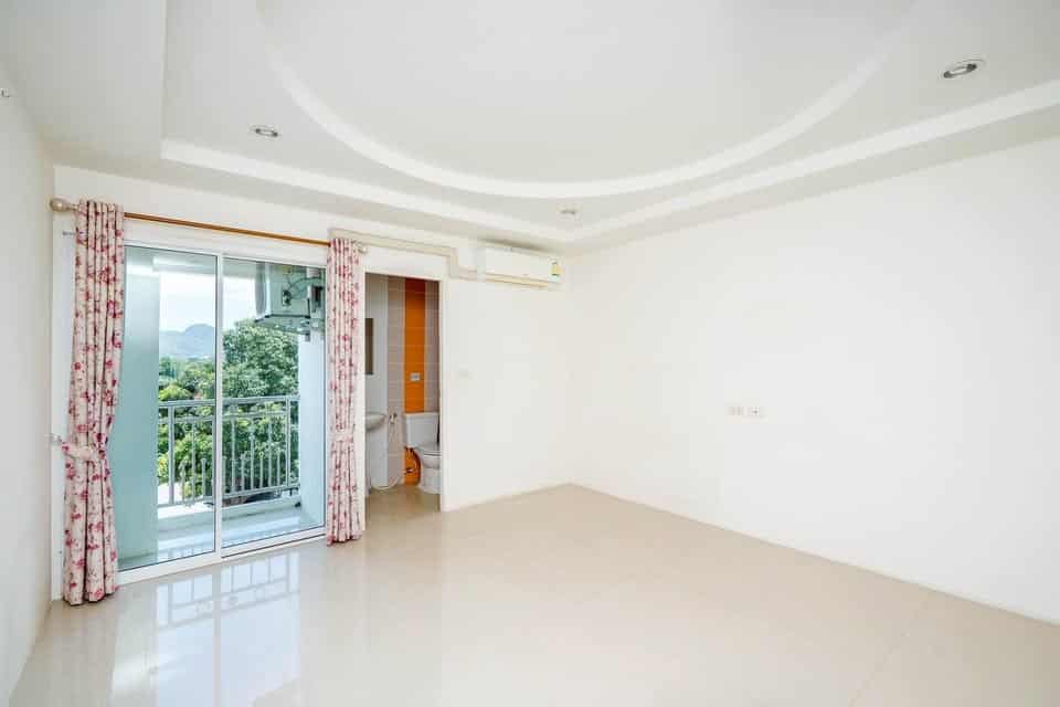 Top Hua Hin Soi 94 Sale Deal
