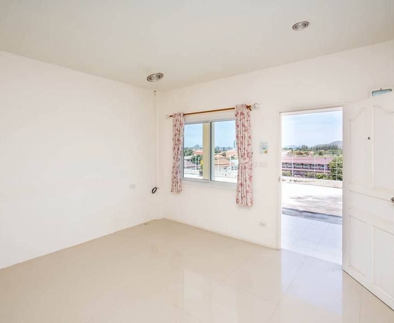 Unique Sea View Property Sale