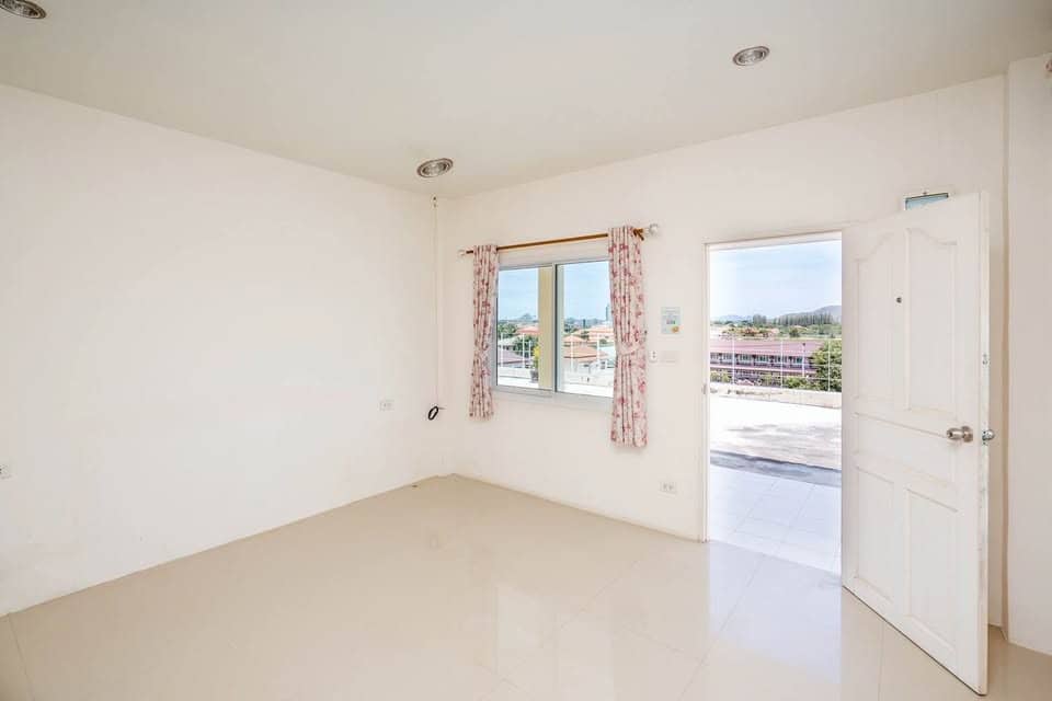 Unique Sea View Property Sale