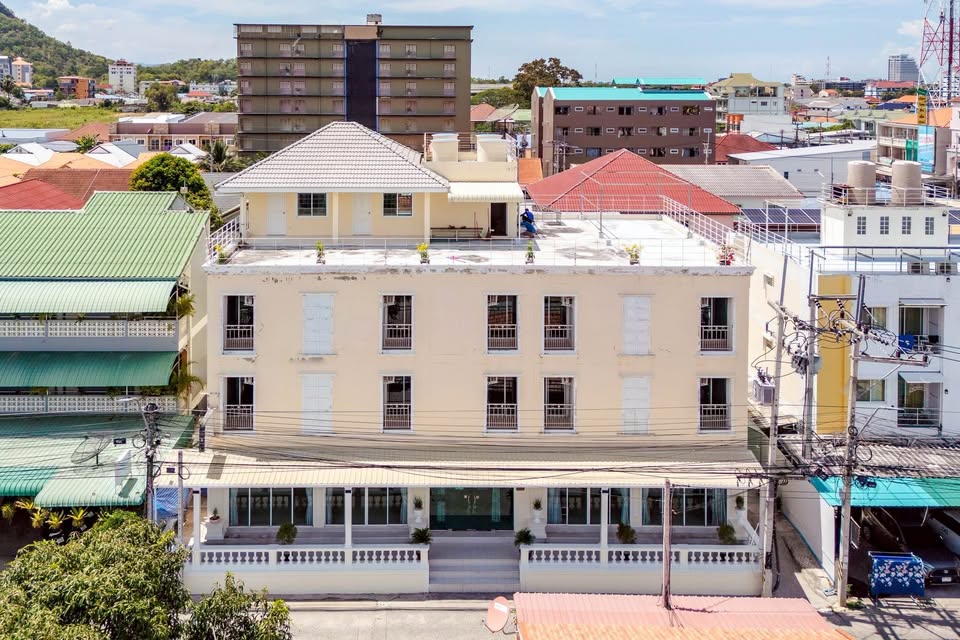 Luxury Apartment Sale Hua Hin Soi 94