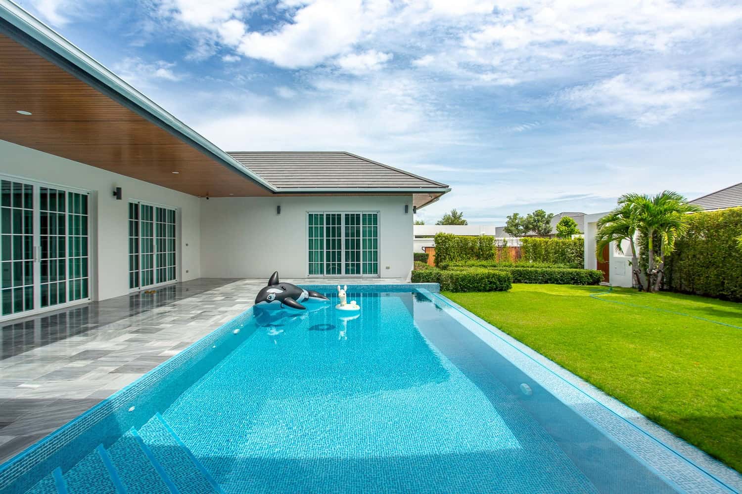 Stunning Hua Hin Villa Sales