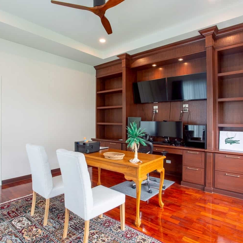 Beautiful Hamlet Villa Sales