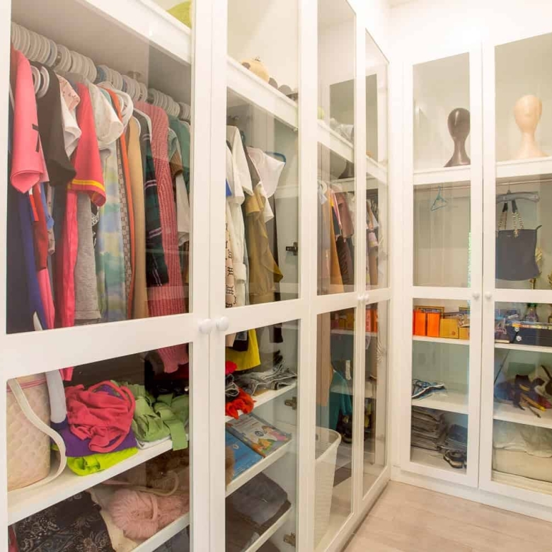 Luxury Hillside Villa Sales