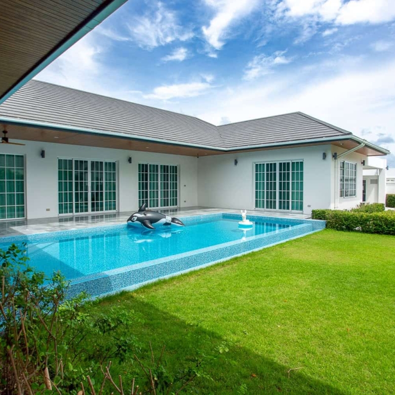 Luxury Pool Villa Sales Showcase