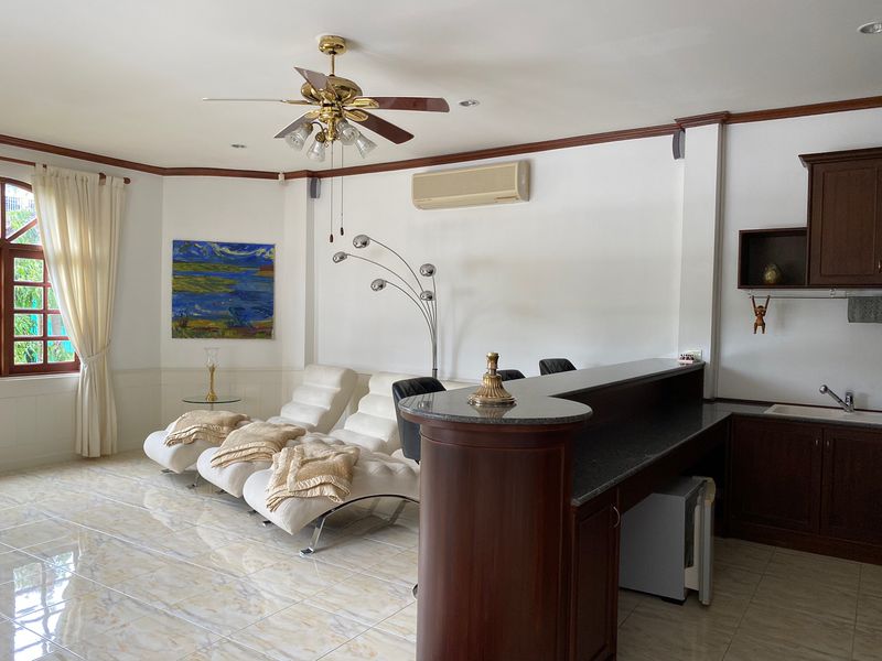 Top Villa Sales Hua Hin Exclusive