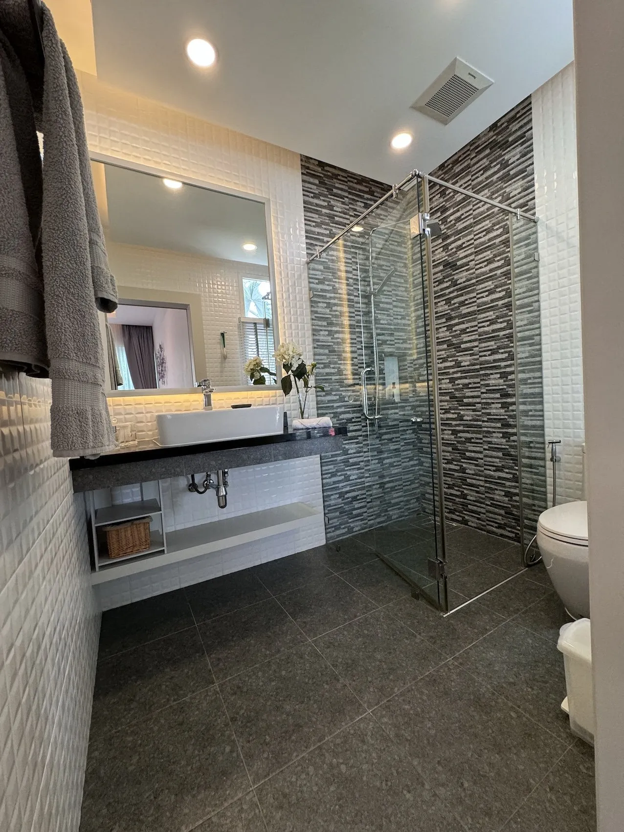 Stunning Baan Phu Thara Property Sale