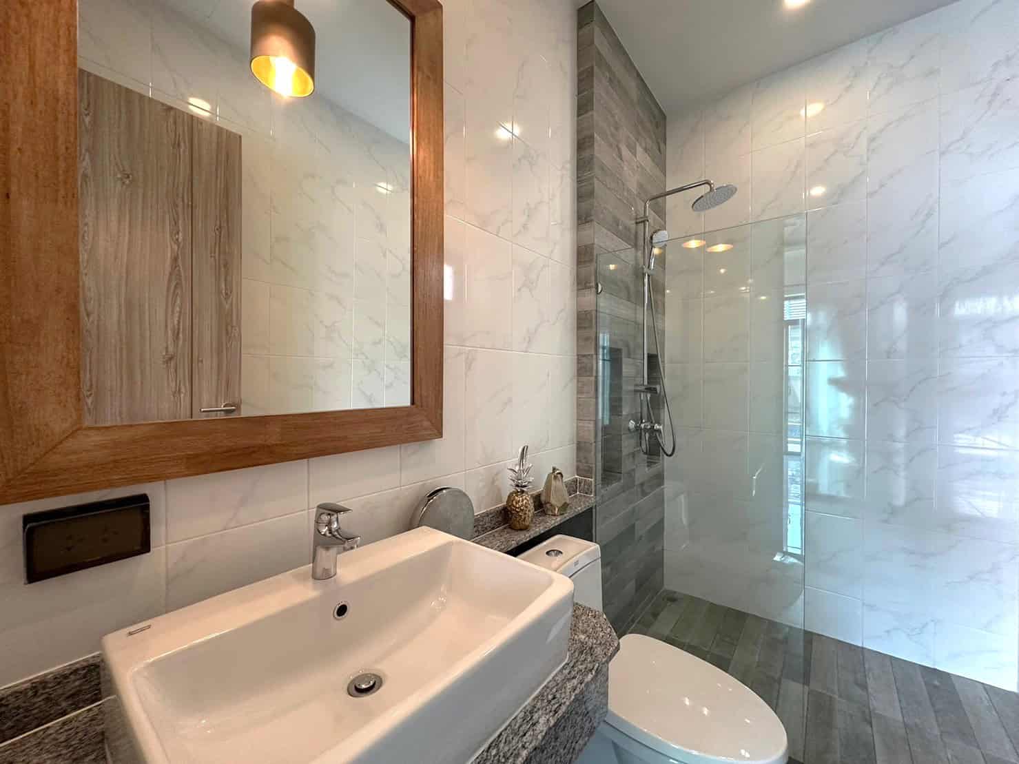 Lovely Balinese Villa Sale Hua Hin Plumeria