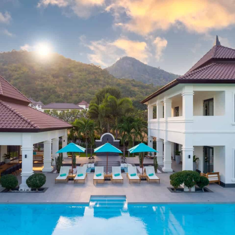 Tanah Pool Villa Sales Feature