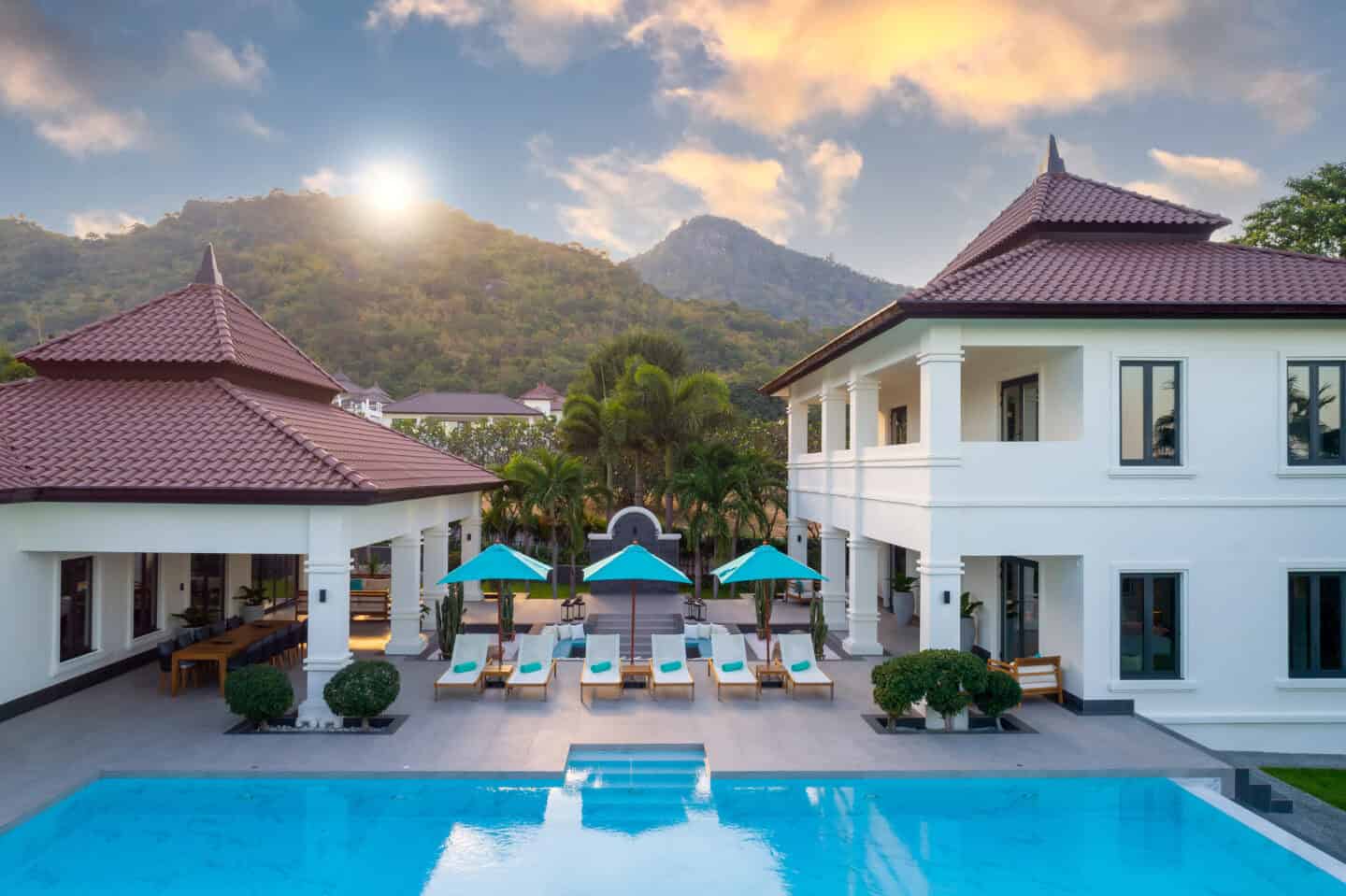 Tanah Pool Villa Sales Feature