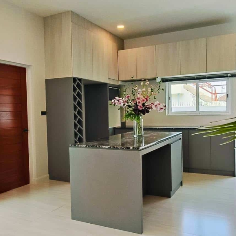 Remarkable Pool Villa Sales Angle