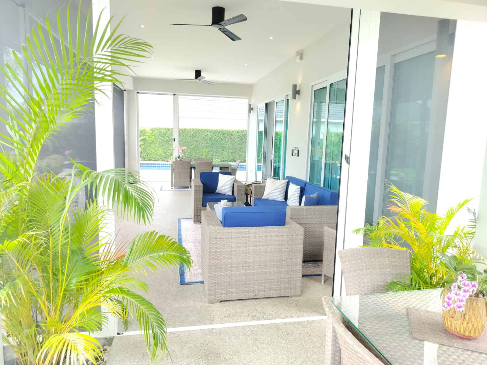 Exclusive Premium Villa Private Pool Elegant Villa Sales Near Golf Course