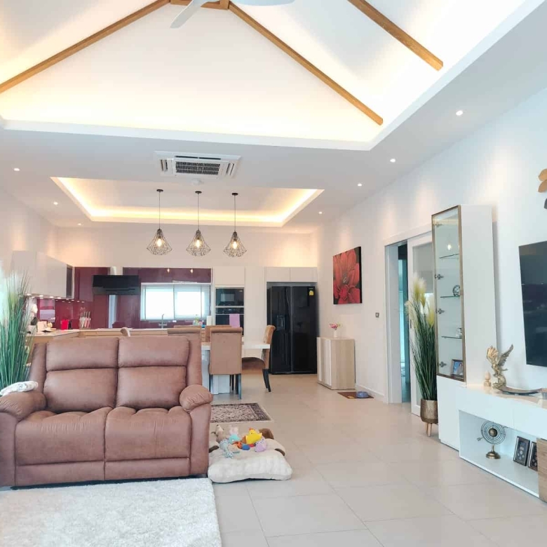 Baan Phu Thara Top Villa Sales