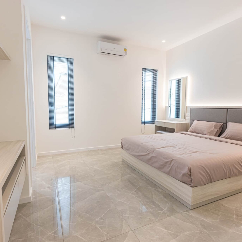 Stylish Hua Hin Villas Sale Golf View