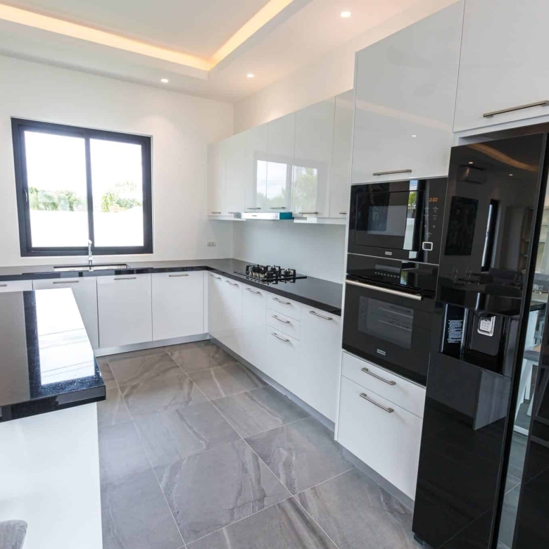 Modern Hua Hin Villas Sale Golf View