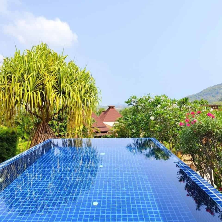 Mountain View Luxury Villa Sale