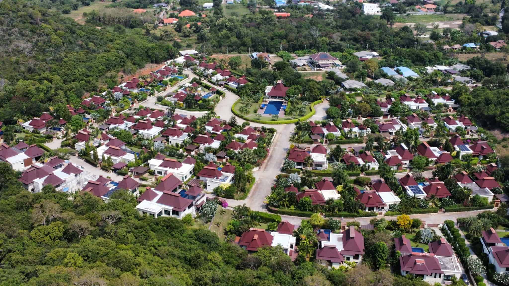 Luxury Pool Villa Scenic Sale