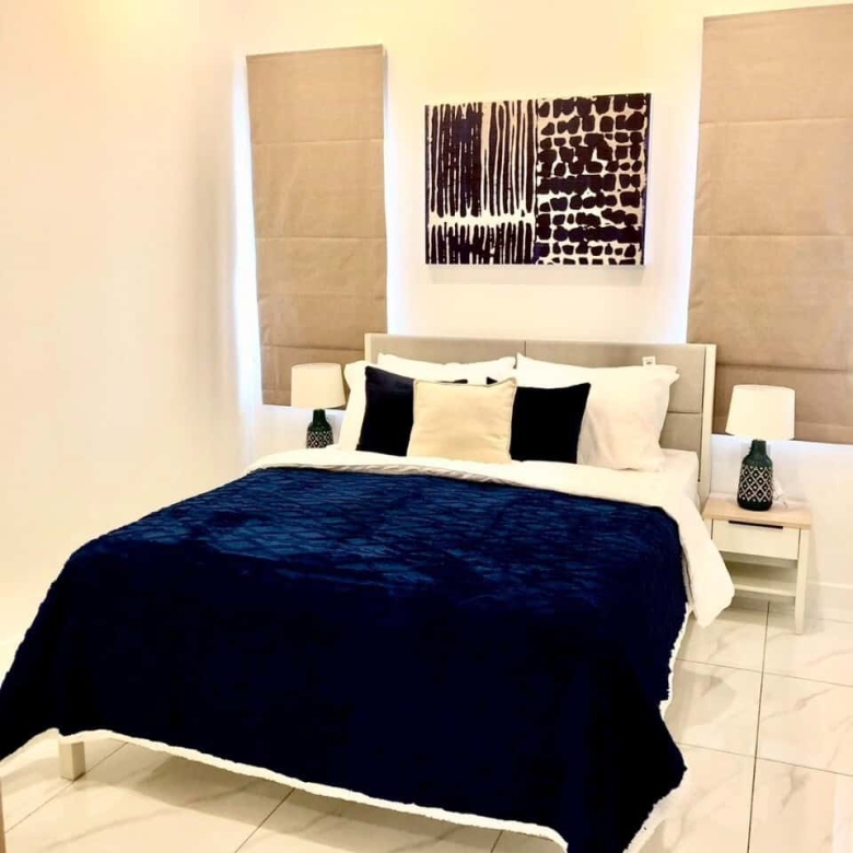 Luxury Hills Home Sales Deal