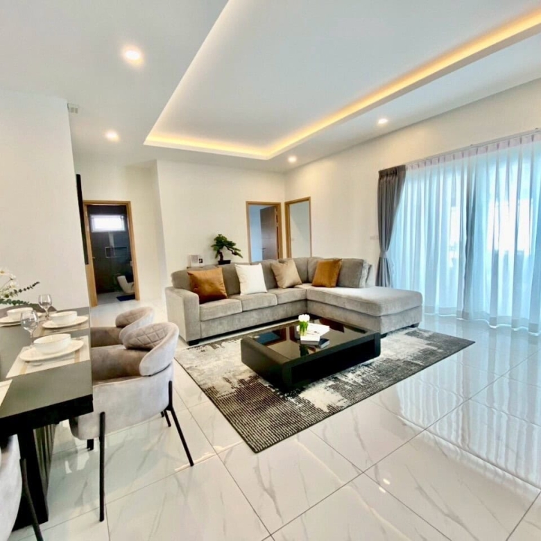 Grand Hills Sales Luxury Spot