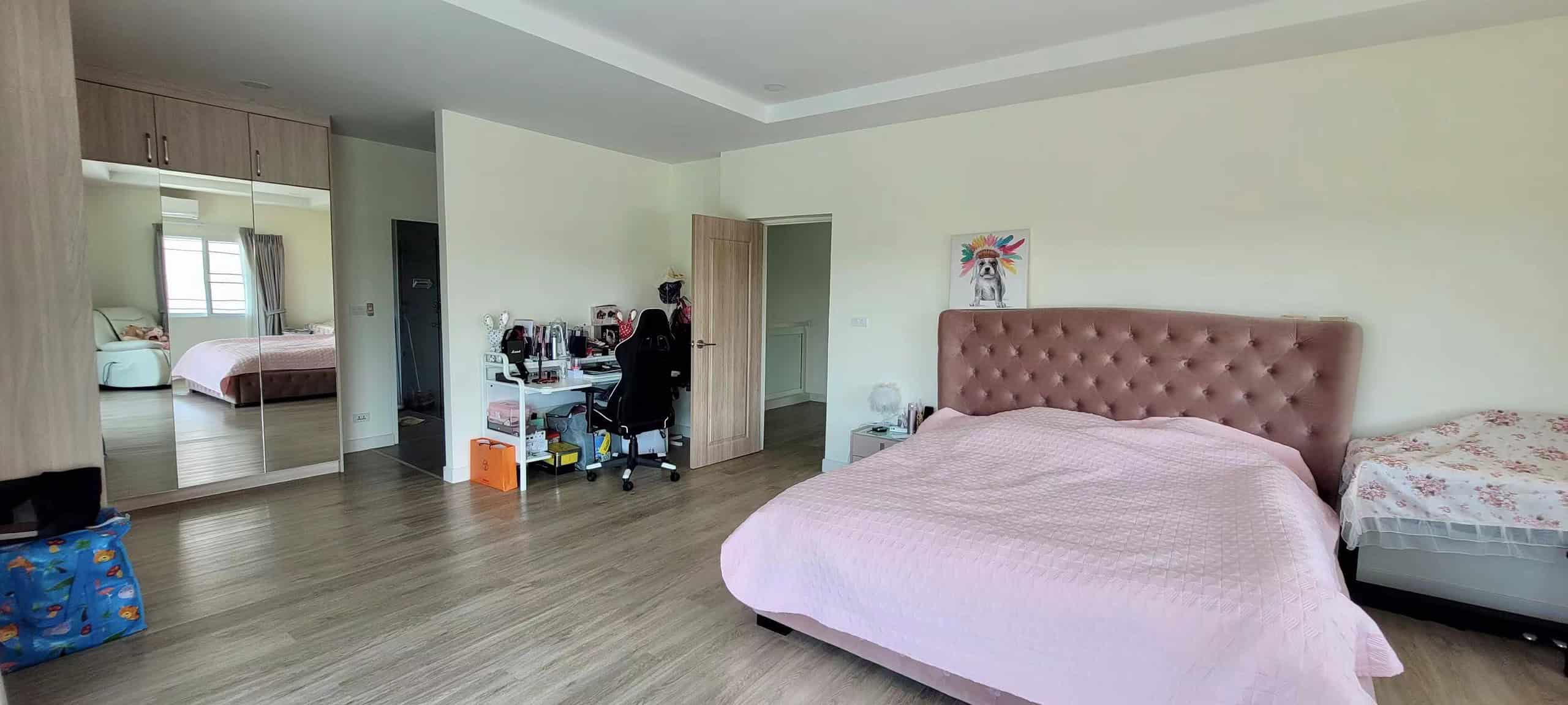 Stunning Premier Lakefront Property Hua Hin Villa Sale Stunning Waterfront Bliss