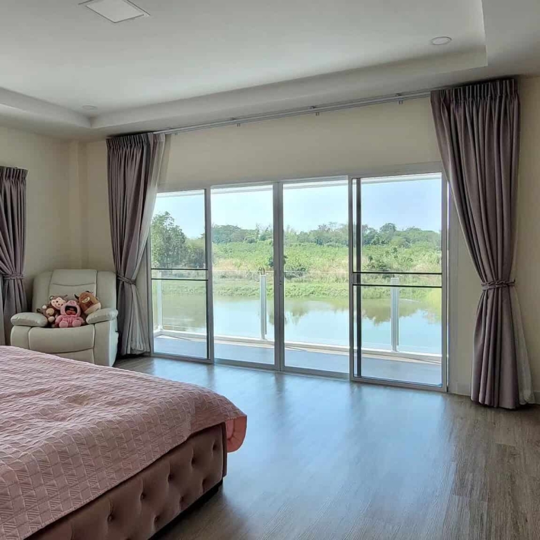 Exclusive Villa Sale Hua Hin Lakefront Style