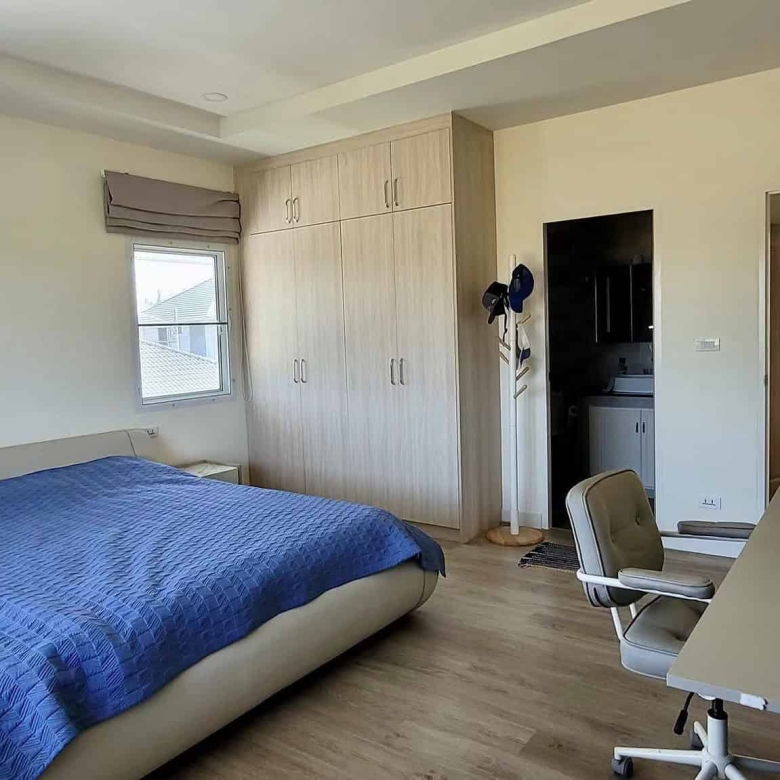 Exclusive Lakefront Sale Hua Hin Waterfront Magic