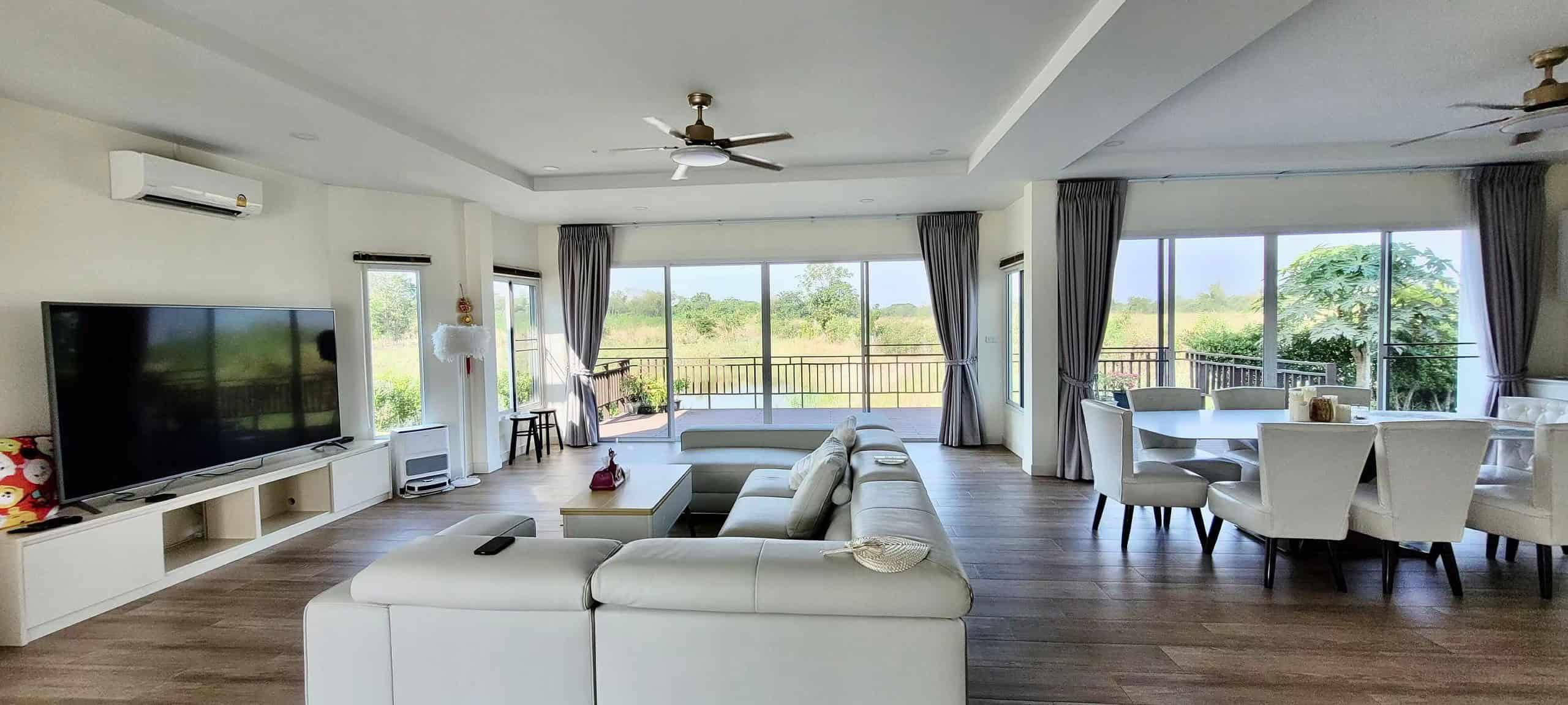 Hua Hin Exclusive Lakefront Home Luxury Property Sale Hua Hin Waterfront Gem