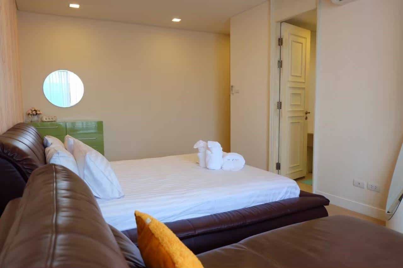 Entertainment Area Beachfront Condo Hua Hin Superb Beachfront Condo Sales Deal