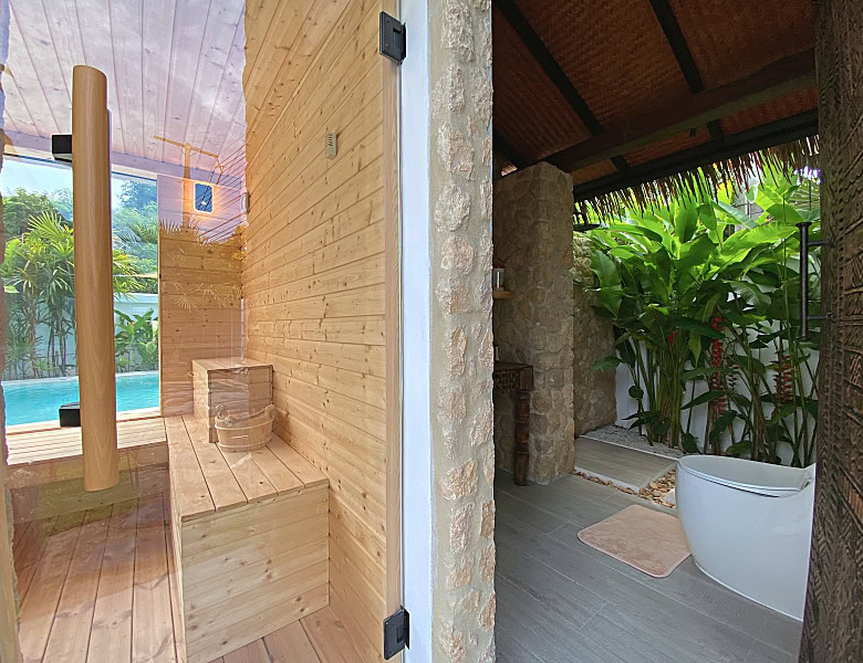 Luxury Pool Villa For Sale Near Black Mountain Golf Course in Hua Hin
