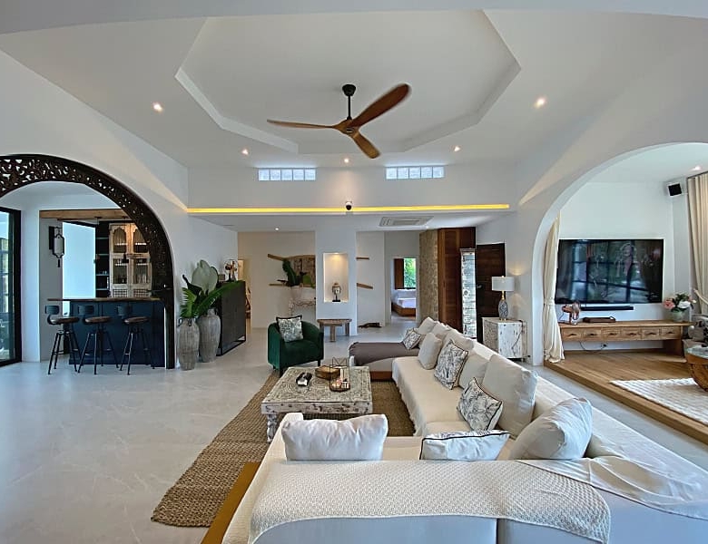 Elegant Pool Villa Sales Hua Hin