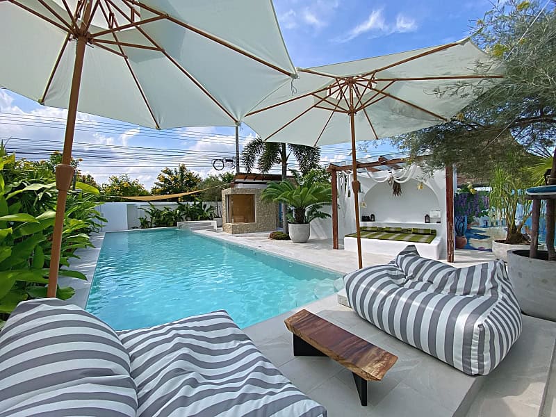Luxury Private Pool Villa Sale Near Black Mountain Golf Luxury Pool Villa Sales Near Golf Course